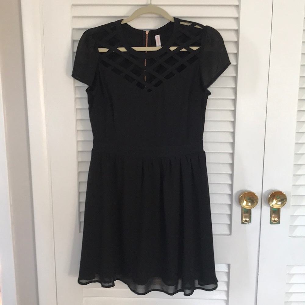 Little back dress
